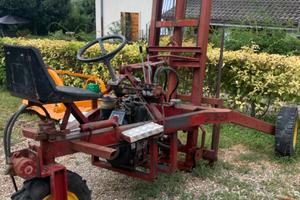 Muletto tre ruote a motore carica fieno diesel