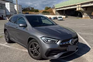 MERCEDES-BENZ GLA 200 d PREMIUM – AUTOMATICA – 150
