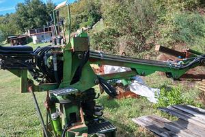 macchina raccolta olive, scuotitore a pettine