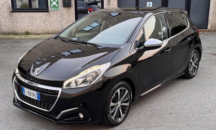 Peugeot 208 PureTech 82 5 porte Allure Benzina e G
