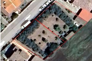 Due terreni edificabili di mq 545 e mq 560