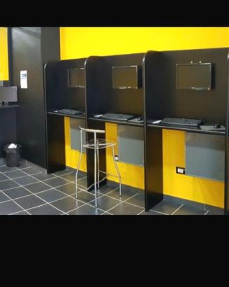 Arredamento mobili per agenzia scommesse