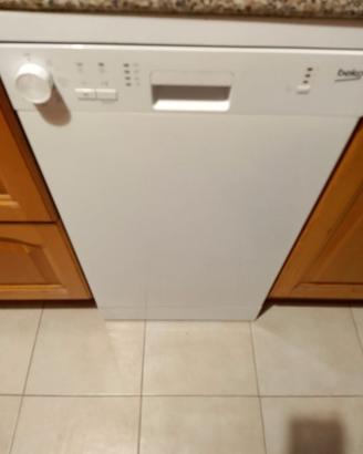 lavastoviglie Beko
