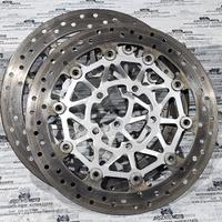 Dischi freno anteriori triumph daytona 675