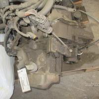 CAMBIO lancia y elef 1.4 b 1997 -840A2000- 5M