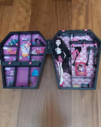 monster high draculaura più draculocker 
