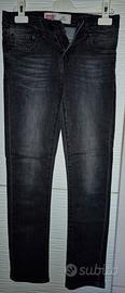 Levis 510 skinny jeans