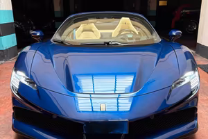 ferrari sf 90 spider
