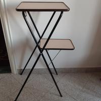 Tavolino per videoproiettore