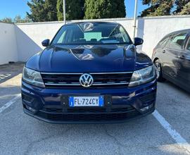 VOLKSWAGEN Tiguan 2.0 TDI SCR DSG Business