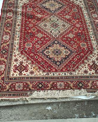 Lotto 4 tappeti classici in lana Shirvan – rosso e