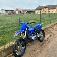 Yz250