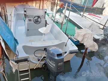 Barca cantiere sfriso