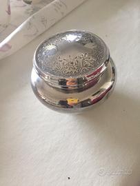 Scatolina vittoriana americana in quadruplate