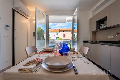 Casa nuova 6 posti letto a 500 m dal mare