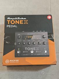 Pedaliera multieffetto chitarra IK Amplitube ToneX