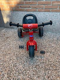 Triciclo Ducati