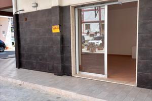 Magazzino ad uso commerciale o studio