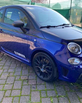 Abarth 595 monster energy