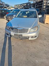Ricambi usati Mercedes Classe C 2.2 cdi '08