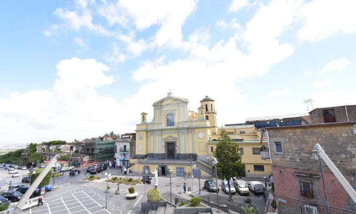 3 LOCALI A POLLENA TROCCHIA