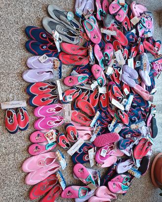 stock di 76  paia scarpe da scoglio