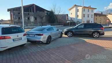 Audi Q3 2.0 TDI 4x4 perfetta e garantito 12 mesi