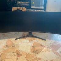 Monitor Samsung odissey 49 pollici curvo