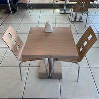 Tavoli + sedie per bar / ristorante