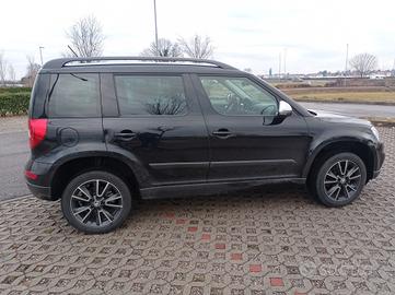 Skoda yeti 4x4 150 CV  