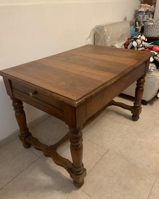 Tavolo antico rettangolare allungabile