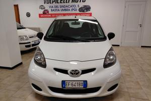 TOYOTA AYGO ANNO 2010 BZ 1.0 ADATTA NEOPATENTATI K