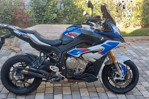 BMW S1000XR 