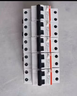 5 Differenziali magnetotermici ABB da 20A e da 25A