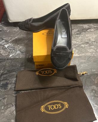 Mocassini donna zeppa tod’s usato 39 nero camoscio
