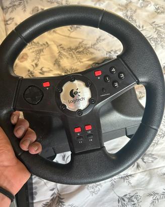 Volante Logitech Formula Vibration  con pedali