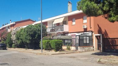 4 LOCALI A REGGIO DI CALABRIA