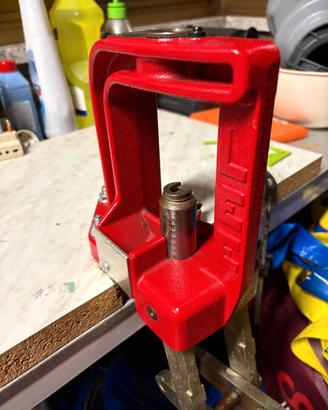 Pressa Lee Classic Cast Breech Lock