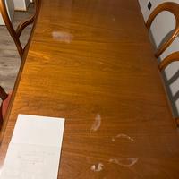 Tavolo in legno allungabile