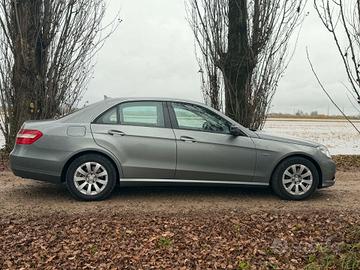 Mercedes-benz E 250 CDI BlueEFFICIENCY AMG Avantga