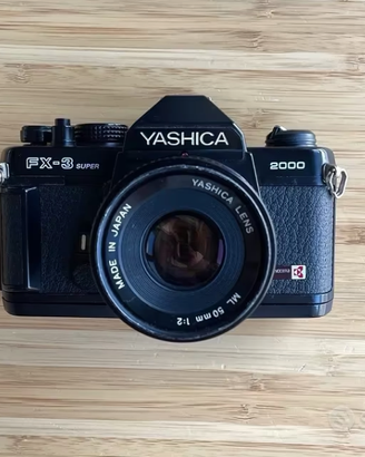 Yashica FX-3 Super 2000