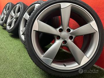 Cerchi Audi Q3 RSQ3 Gomme Estive Pirelli 255 35 20