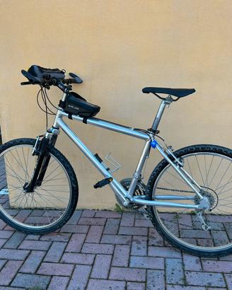 Bicicletta MTB Frera
