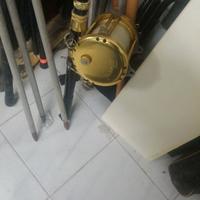 varia attrezzatura da pesca