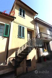 Casa indipendente di 116 m² con più di 5 locali e 