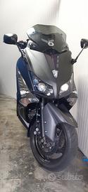 Yamaha T Max 530 - 2012