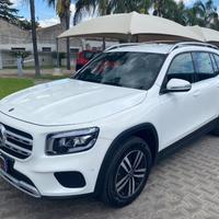 MERCEDES-BENZ GLB 180 d Automatic Sport