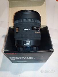 Obiettivo 4,5 mm f2,8 ex DC fisheye circular Sigma