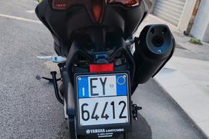 YAMAHA T MAX 560 ( 2022 )