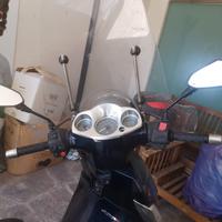Aprilia Scarabeo 300 - 2009